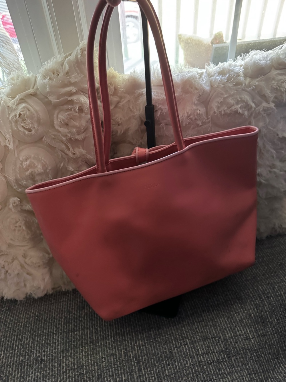 Furla Made in Italy Coral Pink Bow Leather Tote Shoulder Bag - Picture 3 of 9